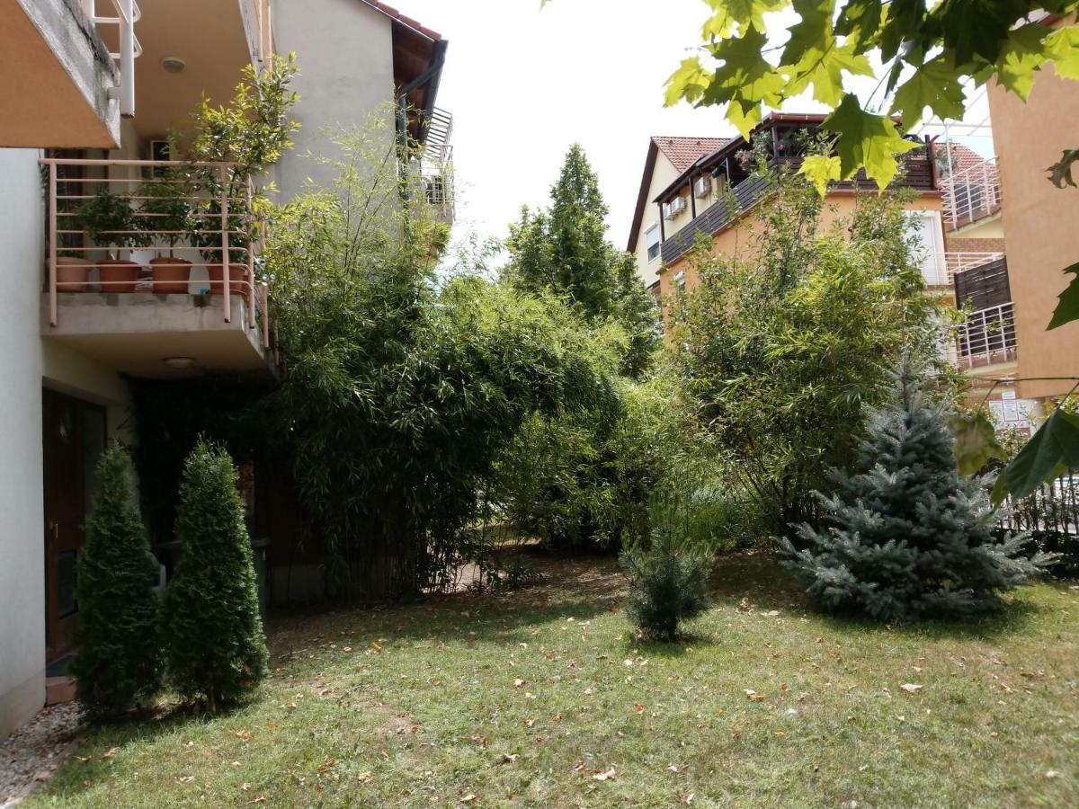 Mandarin Wellness Apartman Siófok Exterior foto